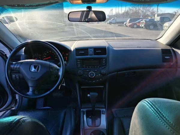 2004 Honda Accord 7th Gen - Image 10 of 15