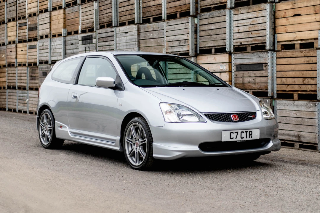 2004 Honda EP3 Civic Type R - Image 2 of 31