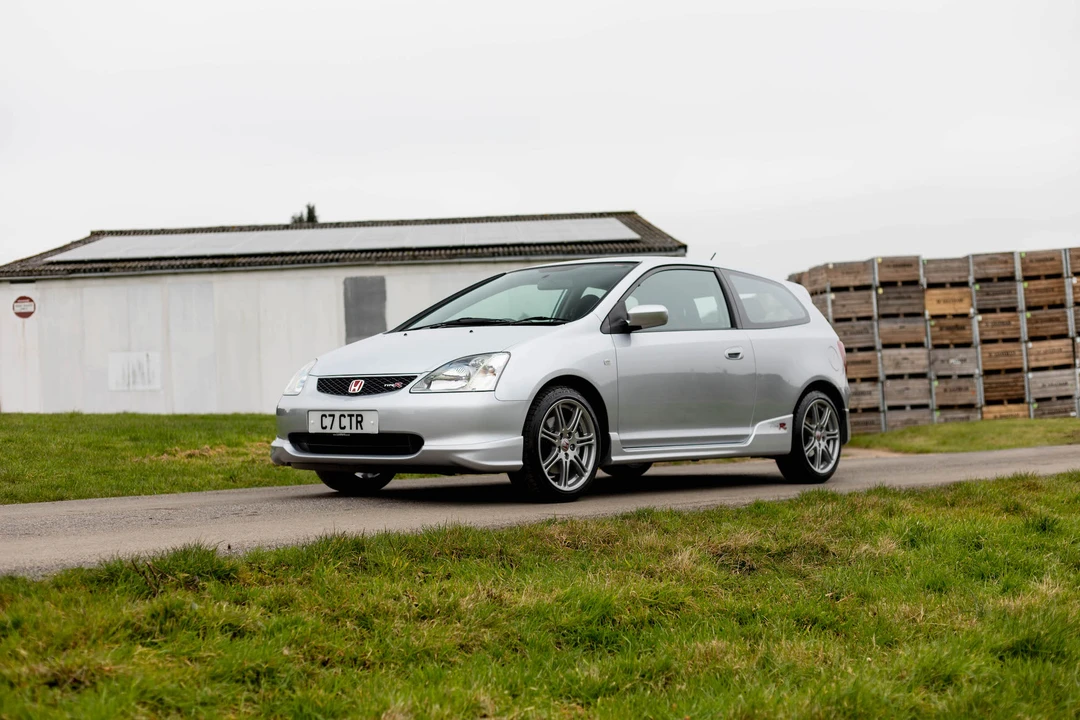 2004 Honda EP3 Civic Type R - Image 10 of 31