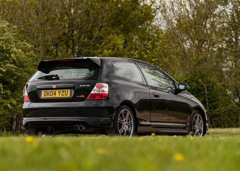 2004 Honda EP3 Civic Type R - Image 9 of 31