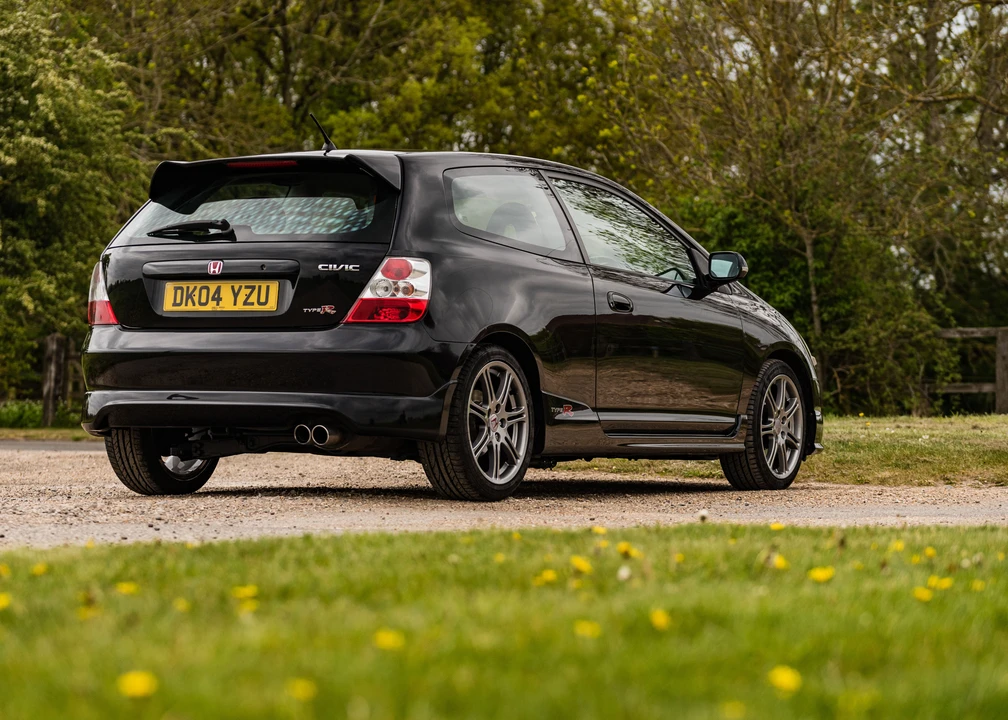 2004 Honda EP3 Civic Type R - Image 8 of 31
