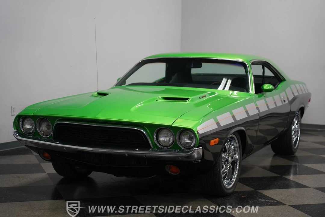 2004 Dodge Challenger - Image 6 of 12
