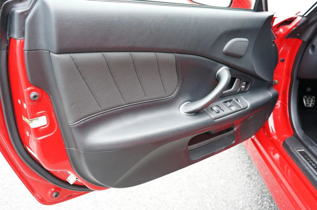 2004 Honda AP2 S2000 - Image 16 of 31