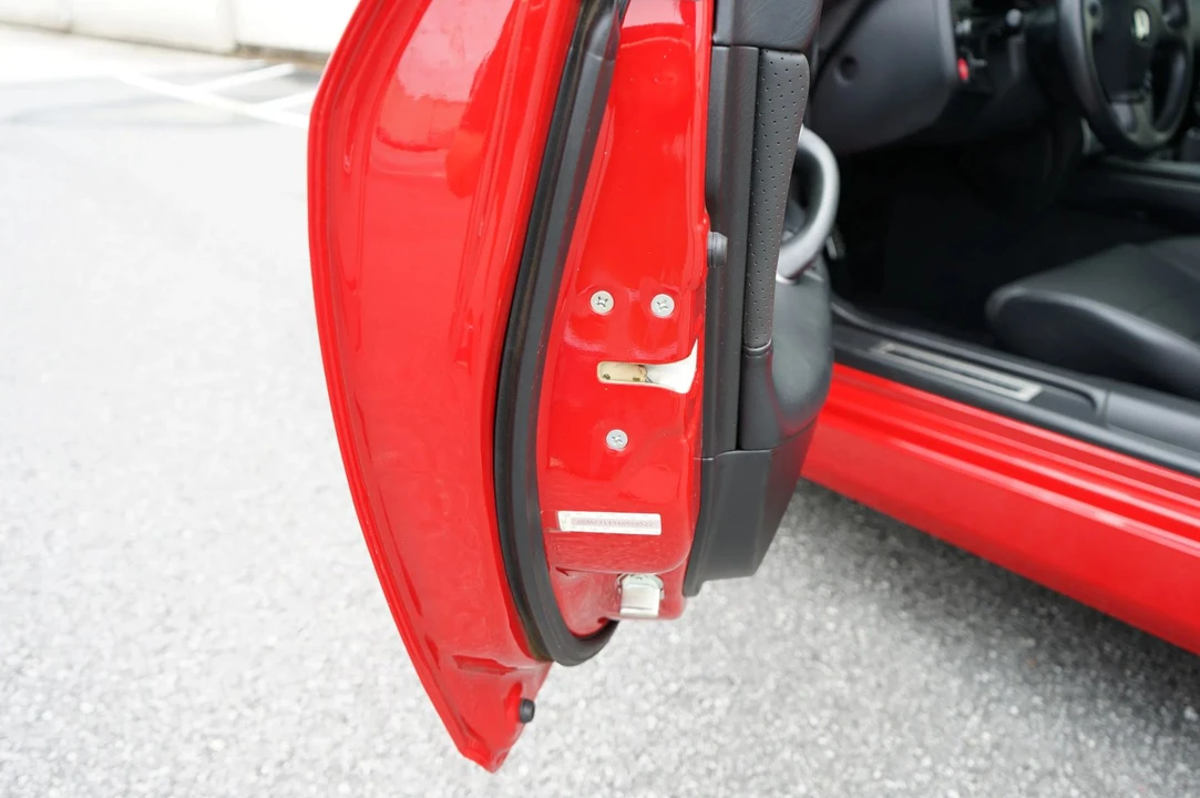 2004 Honda AP2 S2000 - Image 17 of 31
