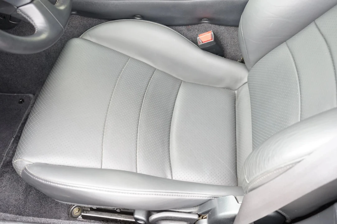 2004 Honda AP2 S2000 - Image 20 of 31