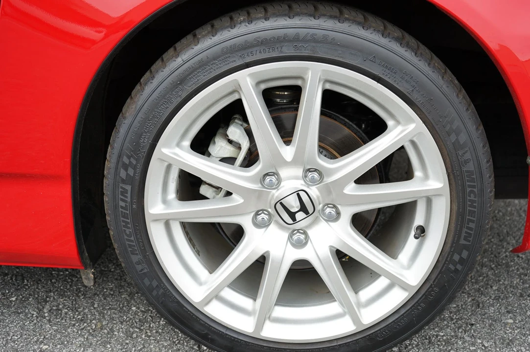 2004 Honda AP2 S2000 - Image 10 of 31