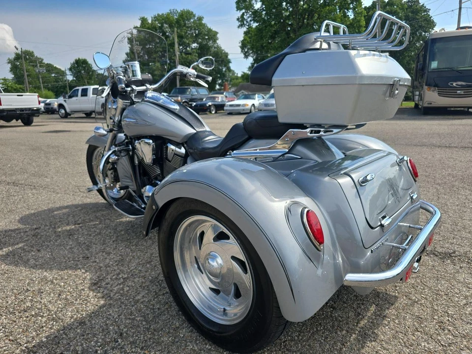 2004 Honda Motorcycles - Image 2 of 12