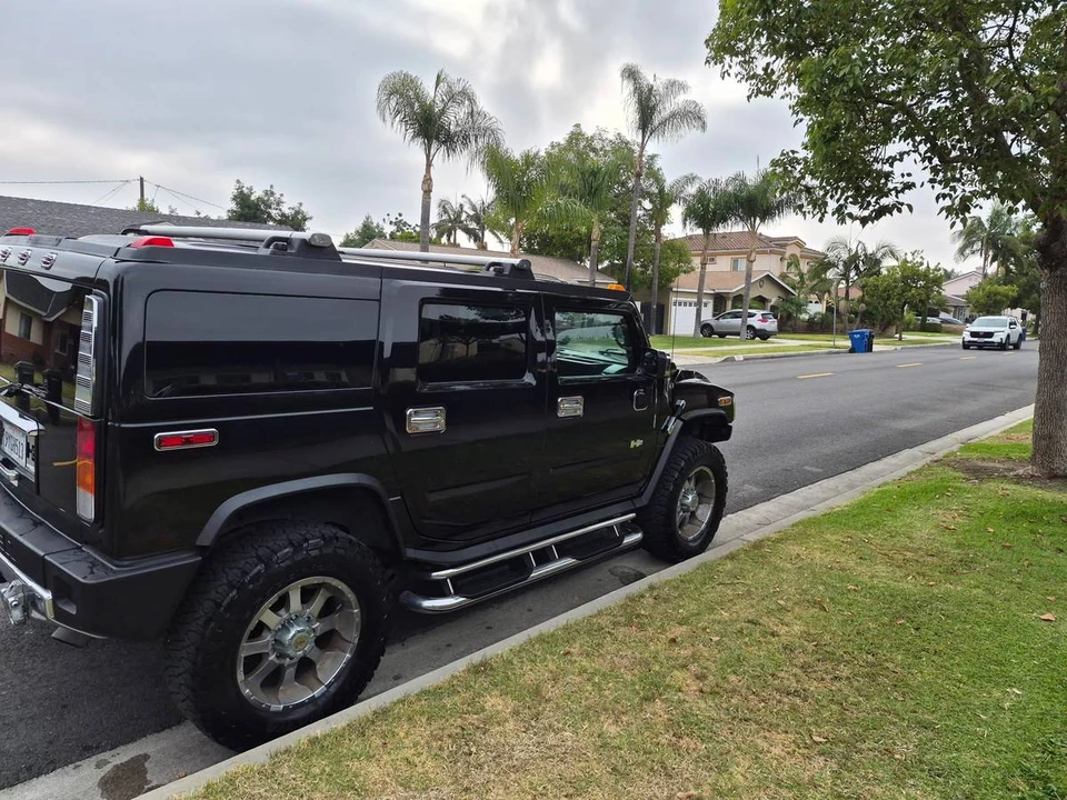 2004 Hummer Hummer H2 - Image 7 of 20