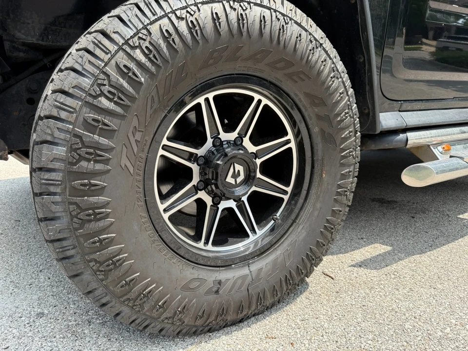 2004 Hummer Hummer H2 - Image 7 of 21