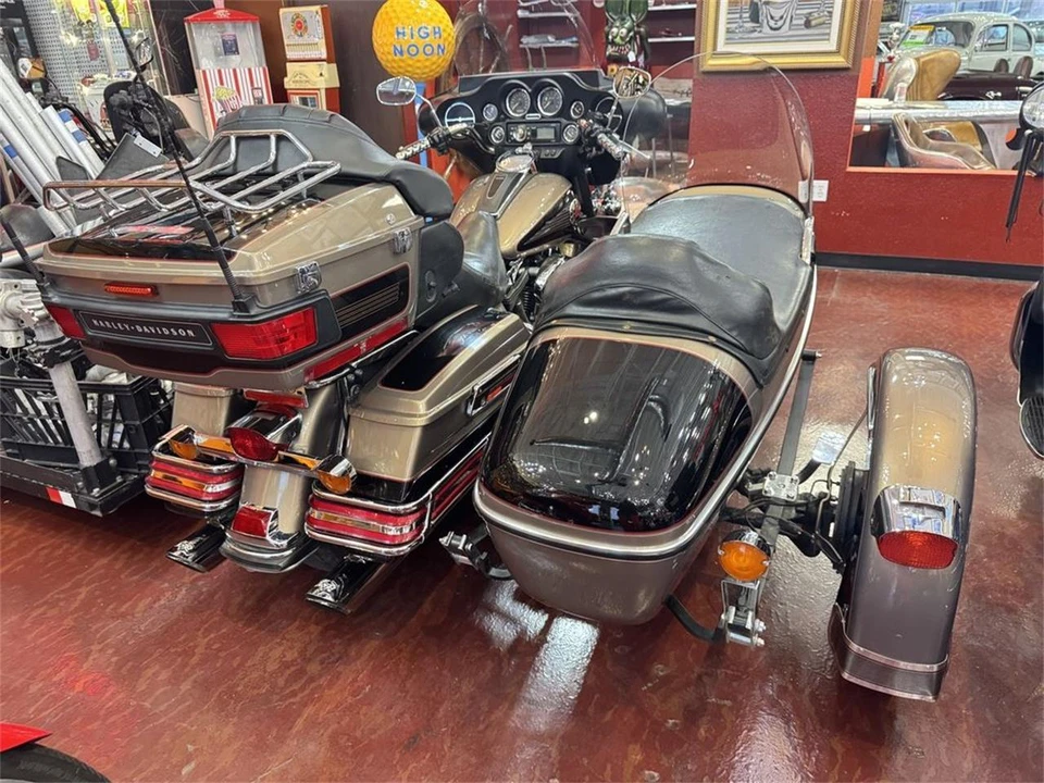 2004 Harley-Davidson Touring Twin Cam - Image 3 of 20