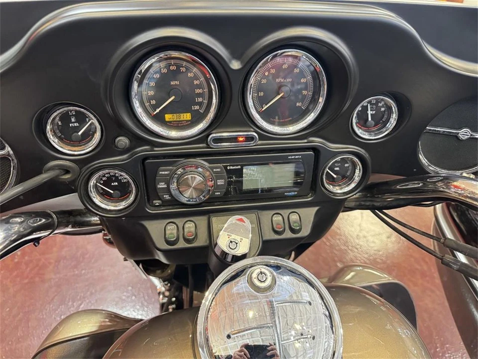 2004 Harley-Davidson Touring Twin Cam - Image 11 of 20