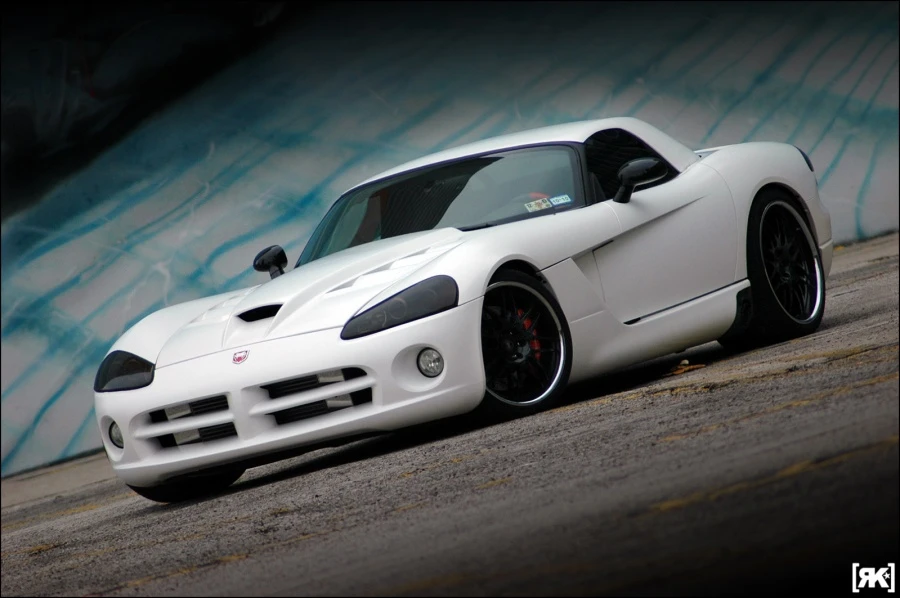 2004 Dodge Viper 3rd Gen - Image 2 of 5