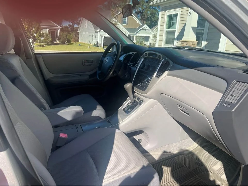 2004 Toyota Highlander - Image 7 of 7