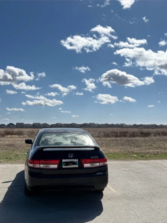 2004 Honda Accord 7th Gen - Image 2 of 8