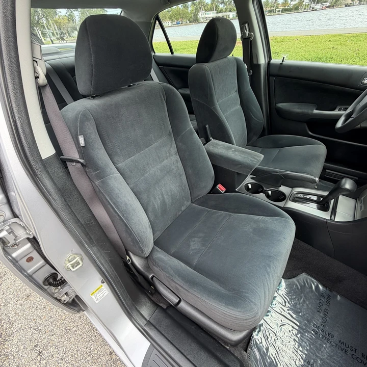 2004 Honda Accord 7th Gen - Image 19 of 21