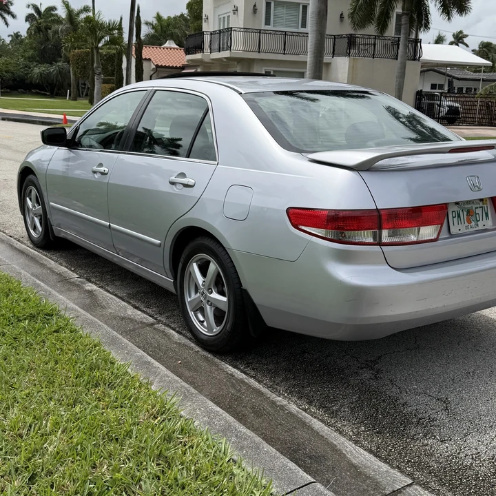 2004 Honda Accord 7th Gen - Image 9 of 21