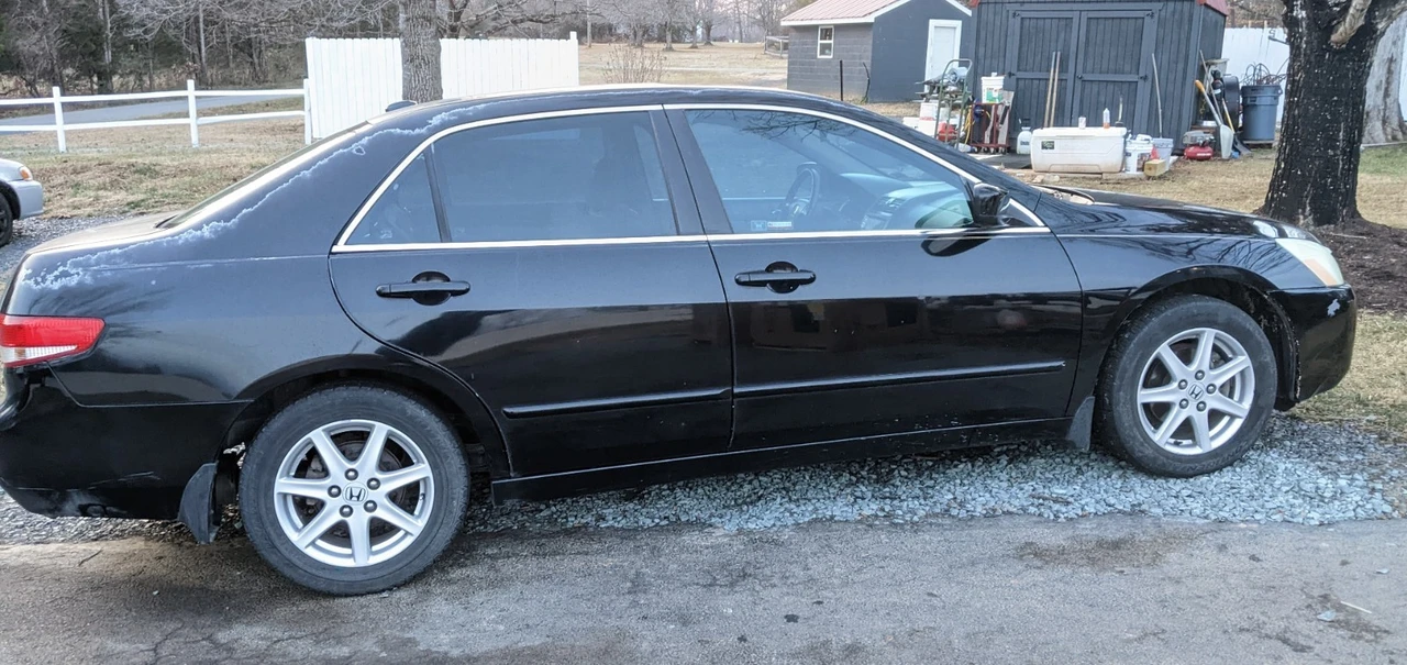 2004 Honda Accord 7th Gen - Image 14 of 17