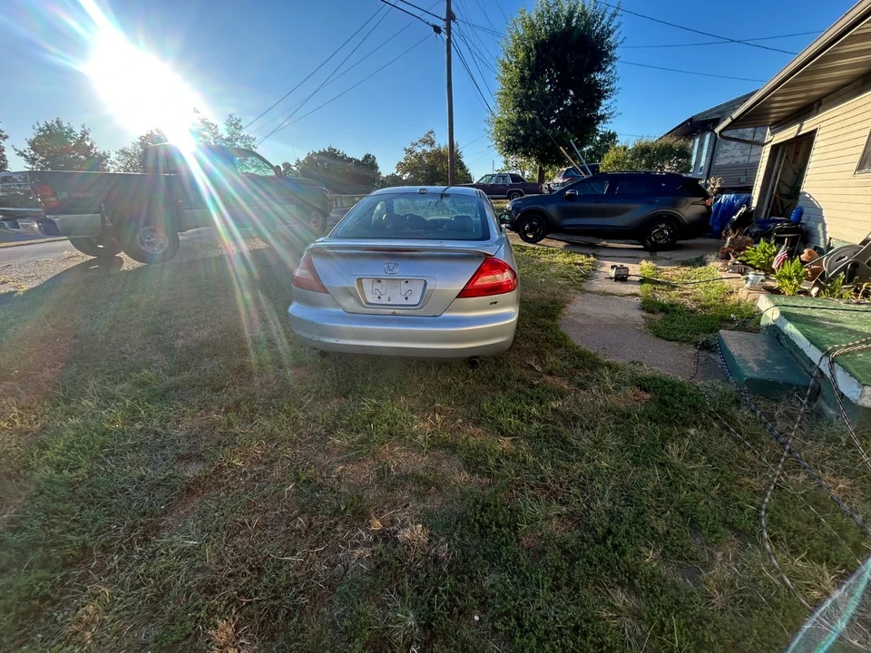 2004 Honda Accord 7th Gen - Image 5 of 17