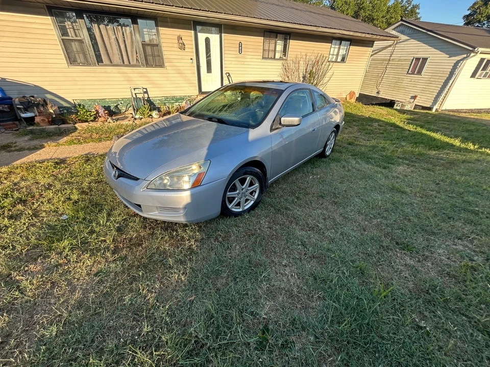 2004 Honda Accord 7th Gen - Image 2 of 17