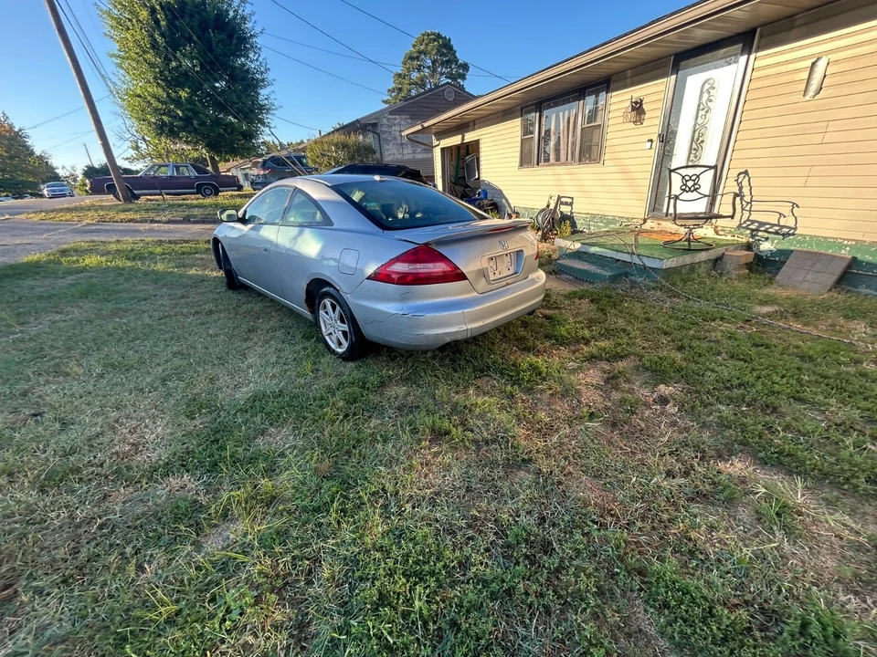 2004 Honda Accord 7th Gen - Image 4 of 17