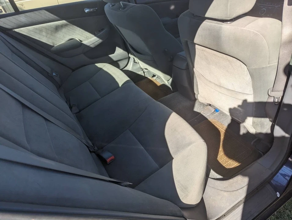 2004 Honda Accord 7th Gen - Image 18 of 21