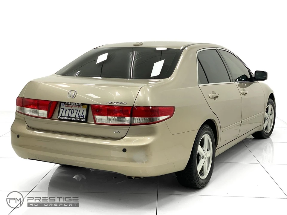 2004 Honda Accord 7th Gen - Image 6 of 12