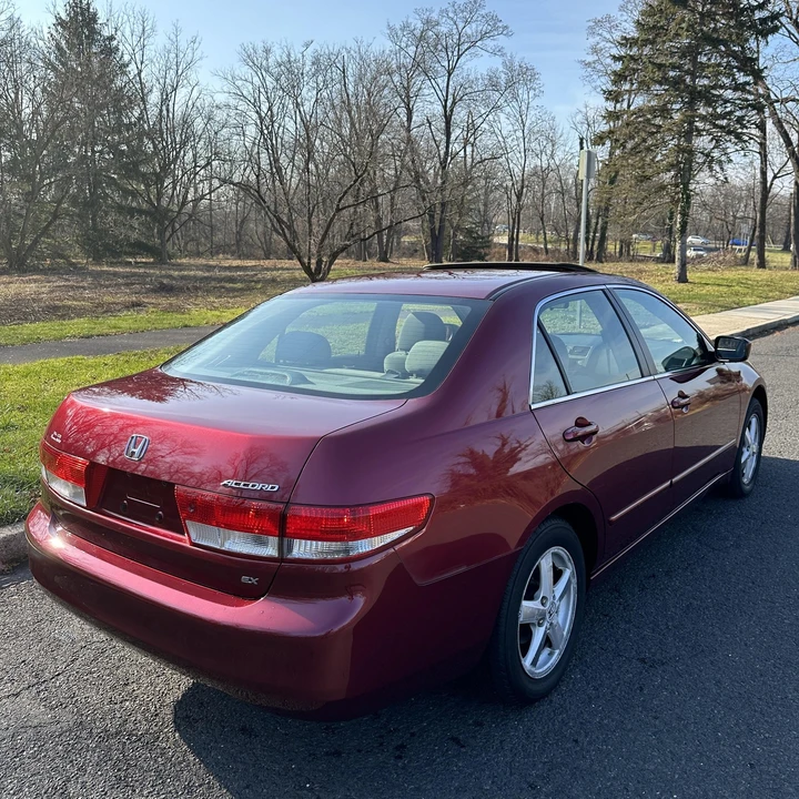 2004 Honda Accord 7th Gen - Image 3 of 12