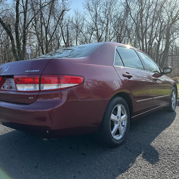 2004 Honda Accord 7th Gen - Image 4 of 12