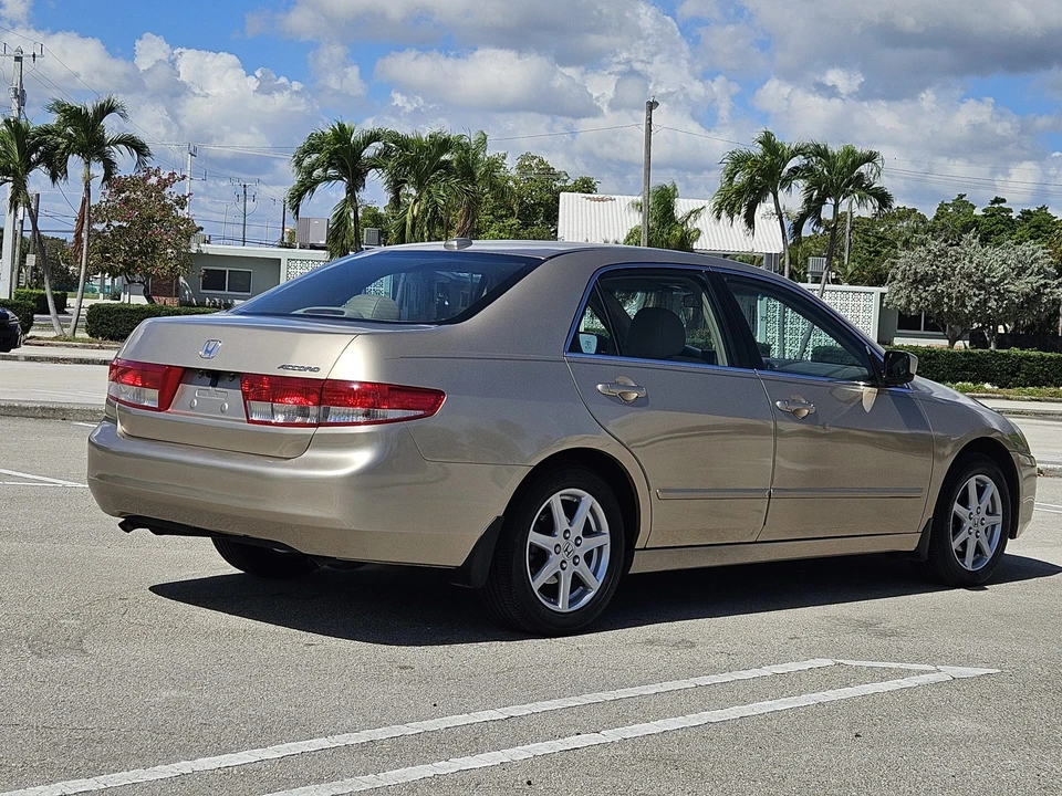 2004 Honda Accord 7th Gen - Image 10 of 31