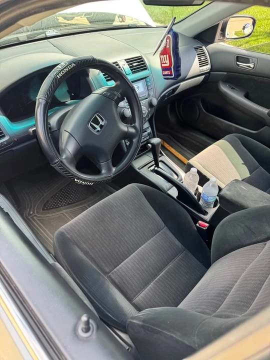 2004 Honda Accord 7th Gen - Image 6 of 10