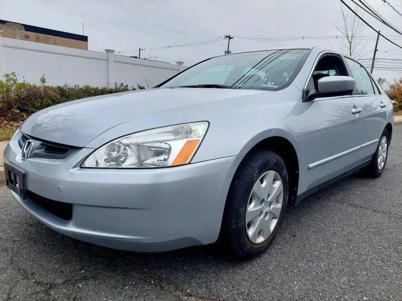 2004 Honda Accord 7th Gen - Image 2 of 9