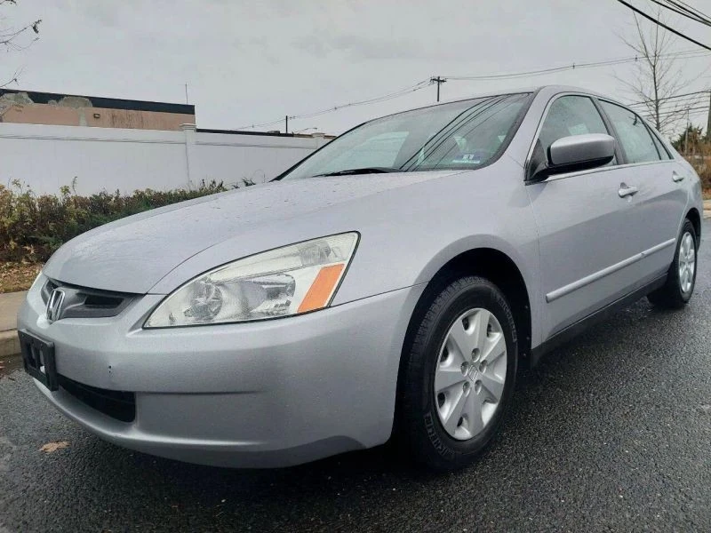2004 Honda Accord 7th Gen - Image 2 of 12