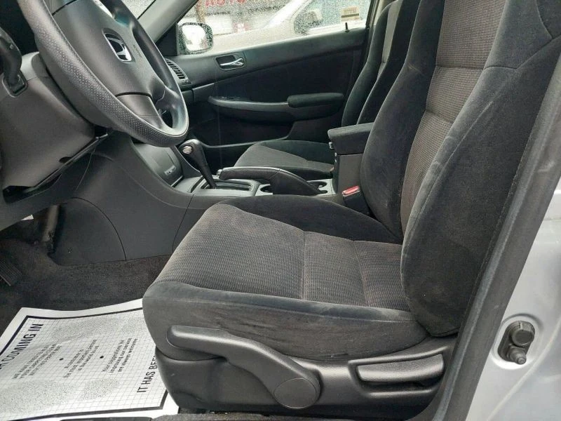 2004 Honda Accord 7th Gen - Image 4 of 12