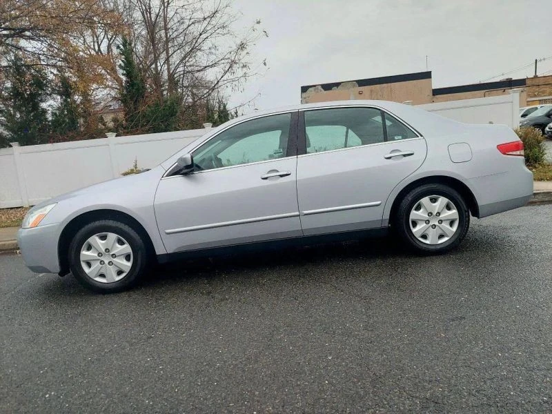 2004 Honda Accord 7th Gen - Image 7 of 12