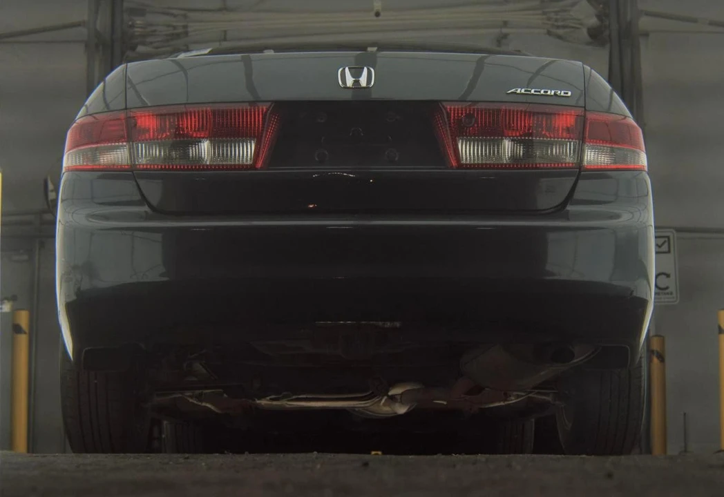 2004 Honda Accord 7th Gen - Image 4 of 12