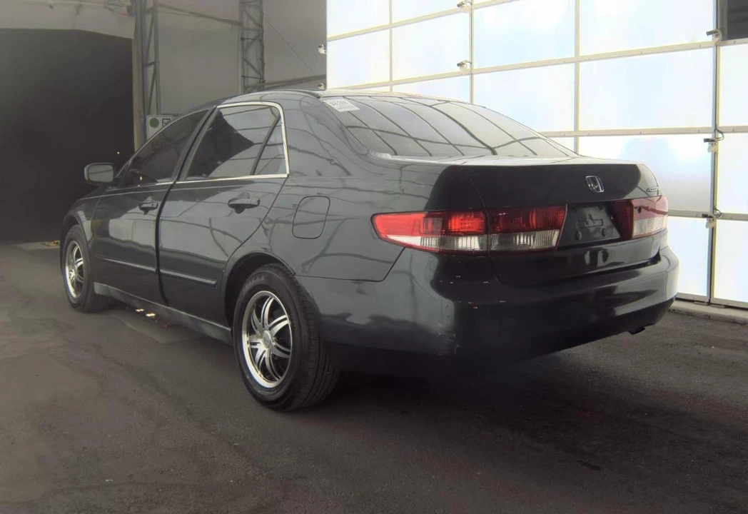 2004 Honda Accord 7th Gen - Image 2 of 12