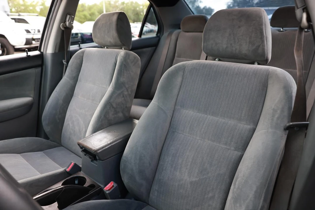 2004 Honda Accord 7th Gen - Image 6 of 21