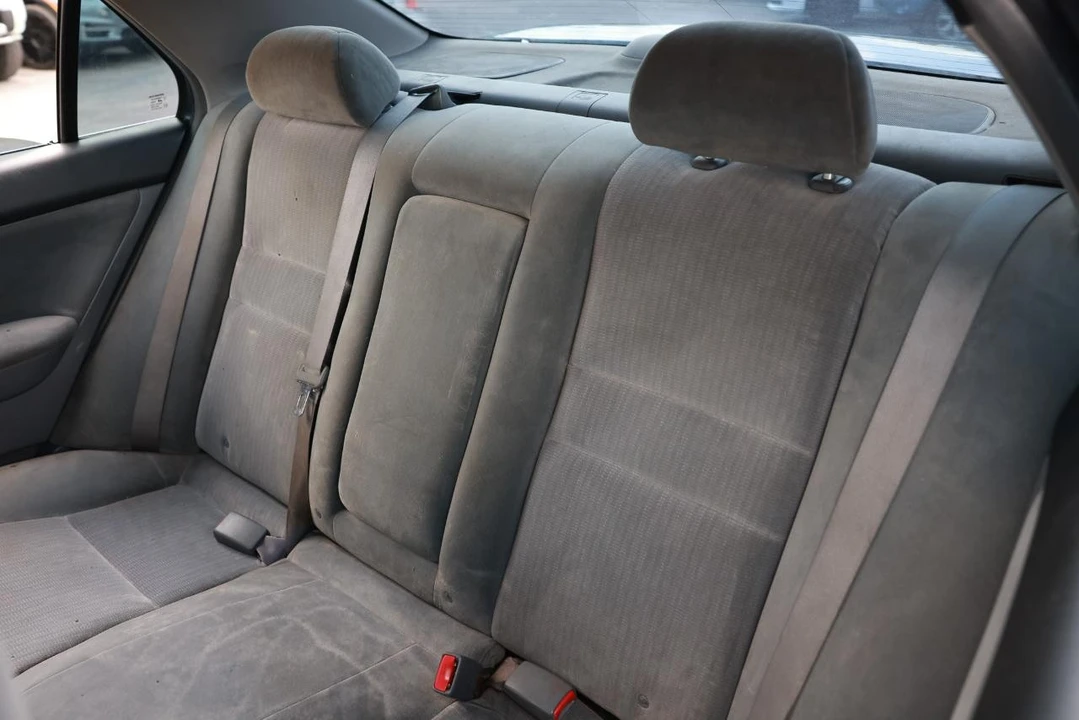 2004 Honda Accord 7th Gen - Image 8 of 21