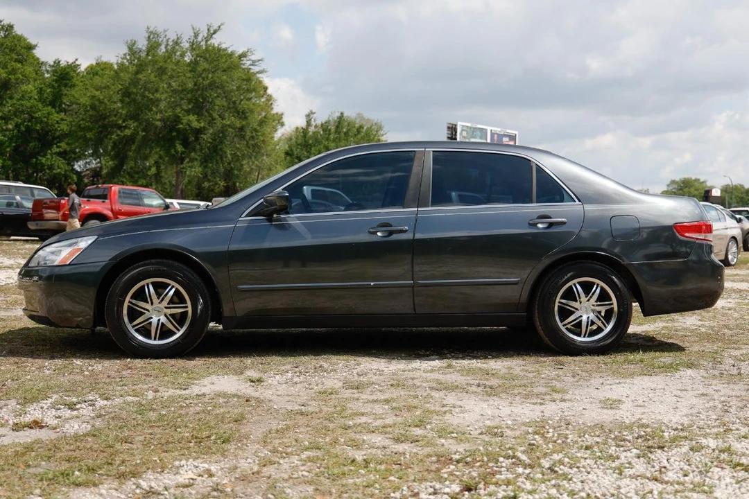 2004 Honda Accord 7th Gen - Image 3 of 21