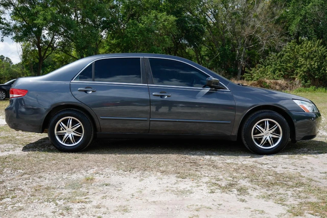 2004 Honda Accord 7th Gen - Image 13 of 21