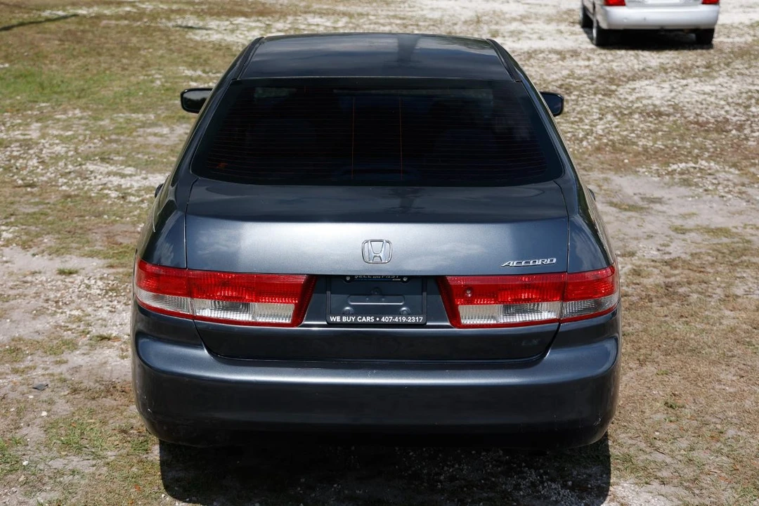 2004 Honda Accord 7th Gen - Image 9 of 21