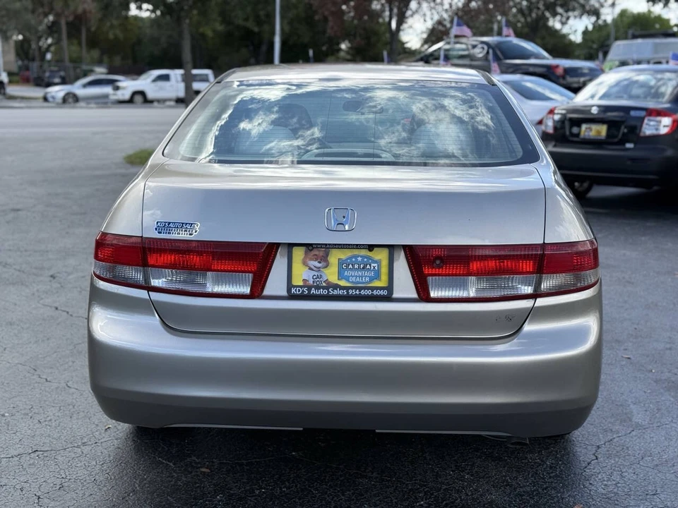 2004 Honda Accord 7th Gen - Image 6 of 12