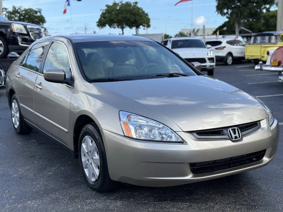 2004 Honda Accord 7th Gen - Image 9 of 21