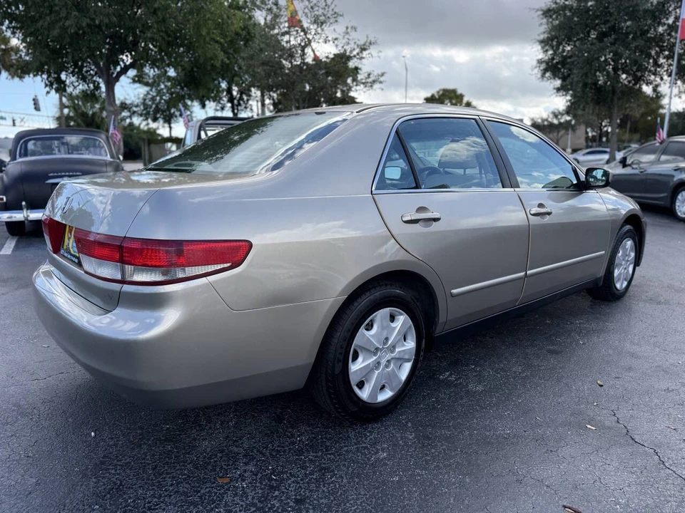 2004 Honda Accord 7th Gen - Image 7 of 21