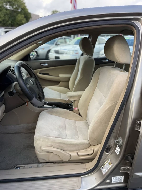 2004 Honda Accord 7th Gen - Image 12 of 12