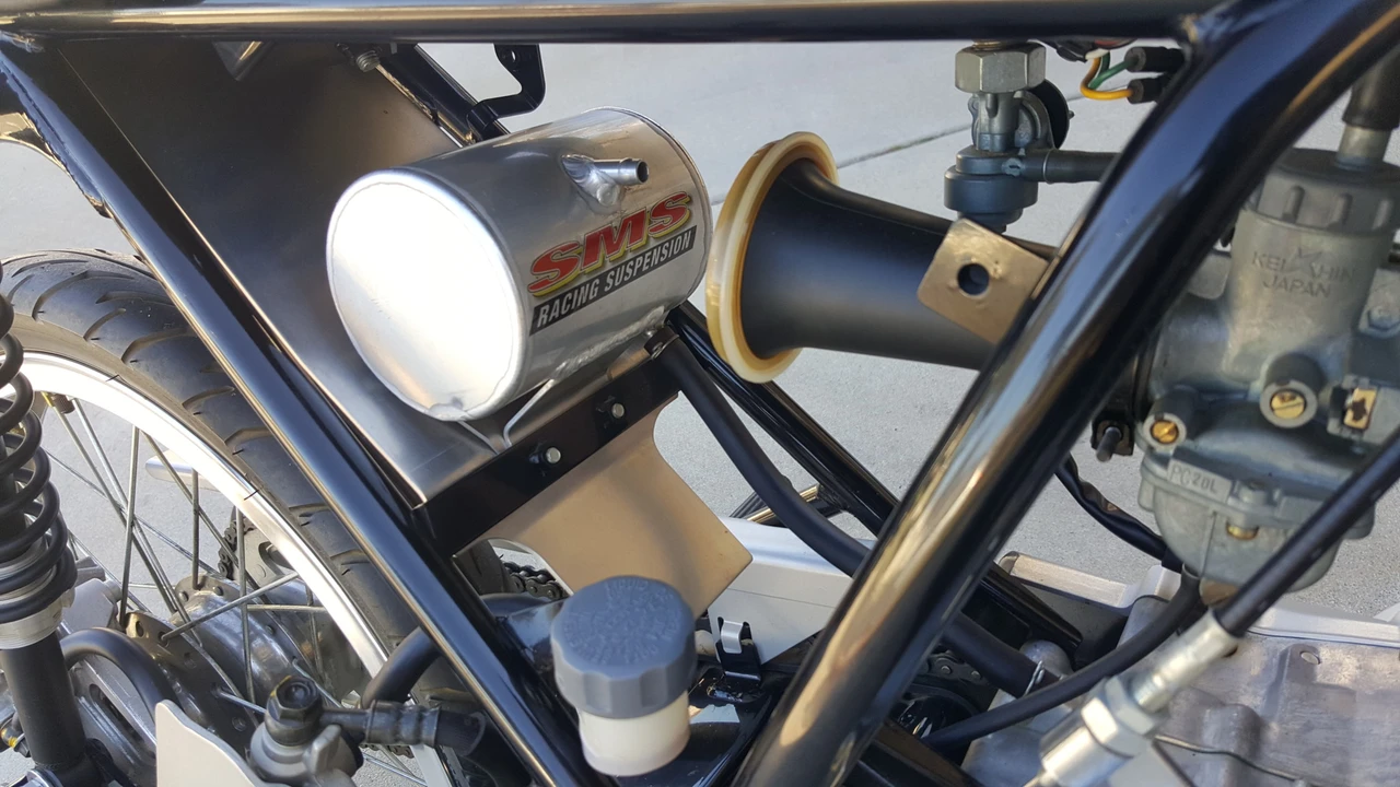 2004 Honda CB50R - Image 12 of 31