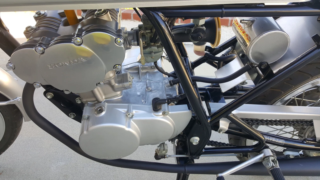 2004 Honda CB50R - Image 5 of 31