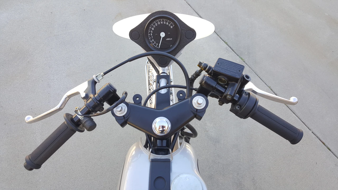2004 Honda CB50R - Image 17 of 31