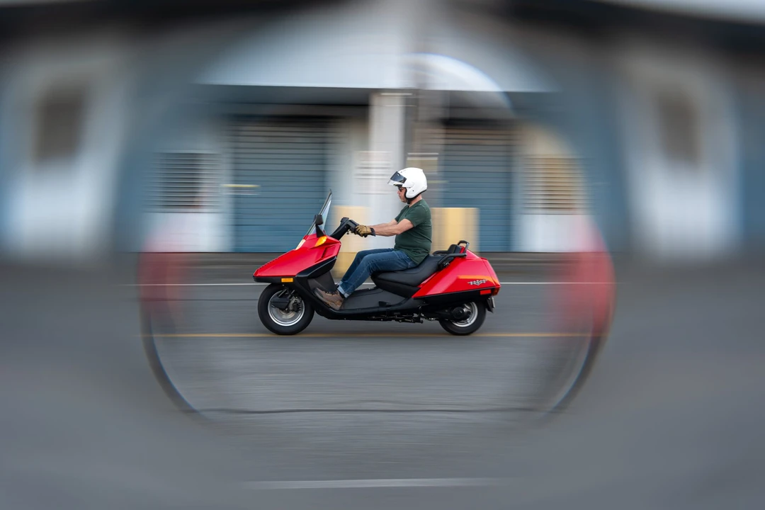 2004 Honda Mopeds - Image 30 of 31