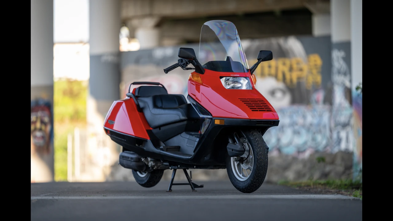 2004 Honda Mopeds - Image 4 of 31